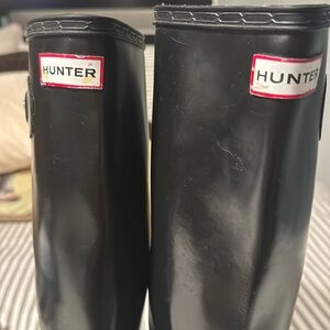 Hunter black rain boots